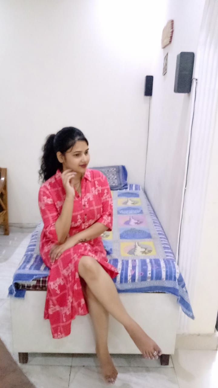 Khushi College Girl Escorts Delhi