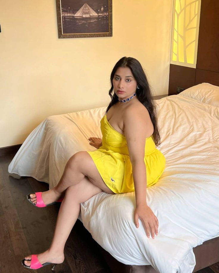 Mansi Delhi Hotel Escorts