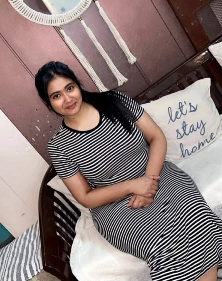Meera Beautiful Escorts in Delhi