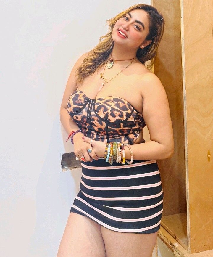 Payal South Delhi Escorts